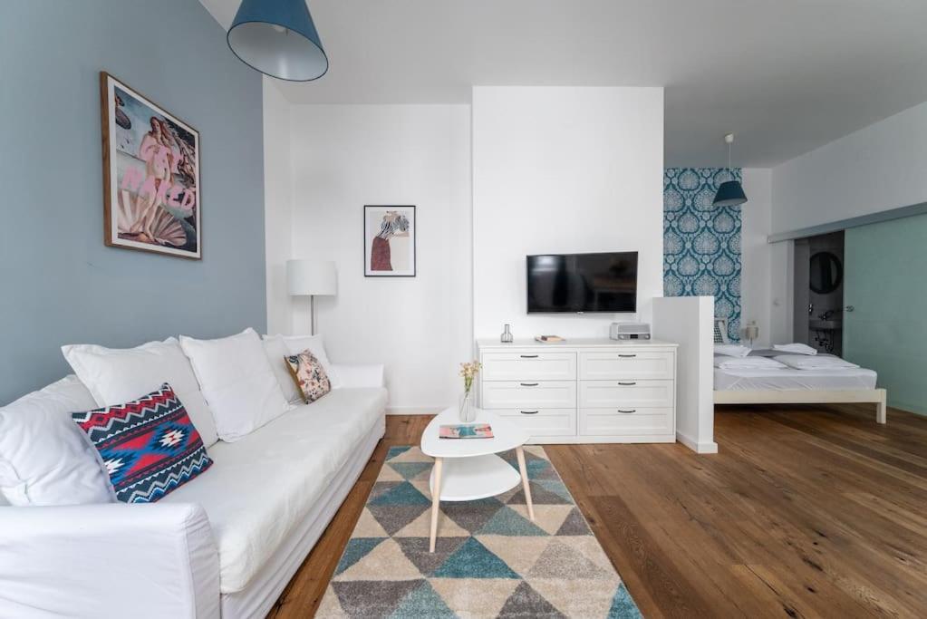 Apartamento Chic Near Metro & Center By Hm Viena